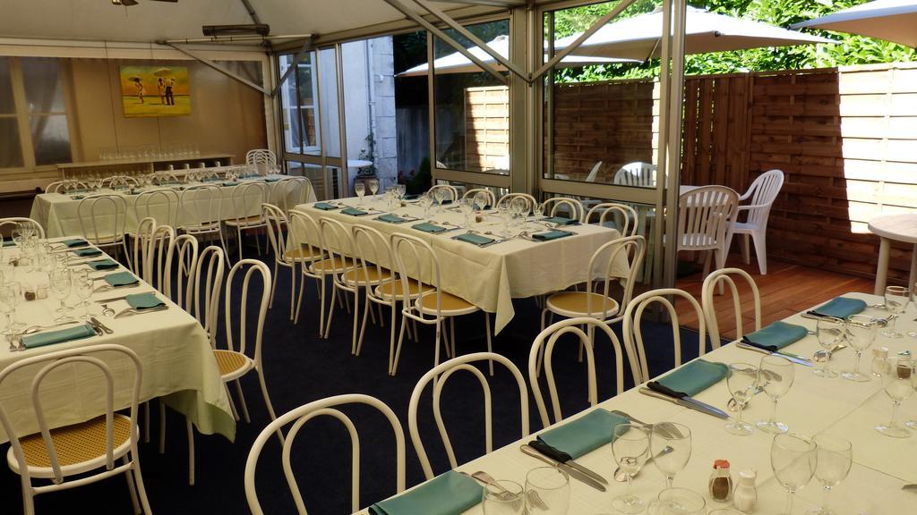 Hotel Restaurant "Le Relais" Courtenay  Exterior foto